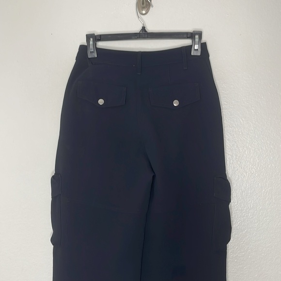 Aritzia Wilfred Project Multi Pocket Crepe Cargo Pants Black Women Size 2 - Picture 5 of 8